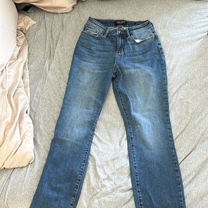 Judy blue jeans